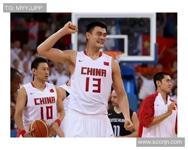 姚明与父母的篮球之路：从家乡到NBA的成长故事
